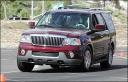 SUV autocrossing